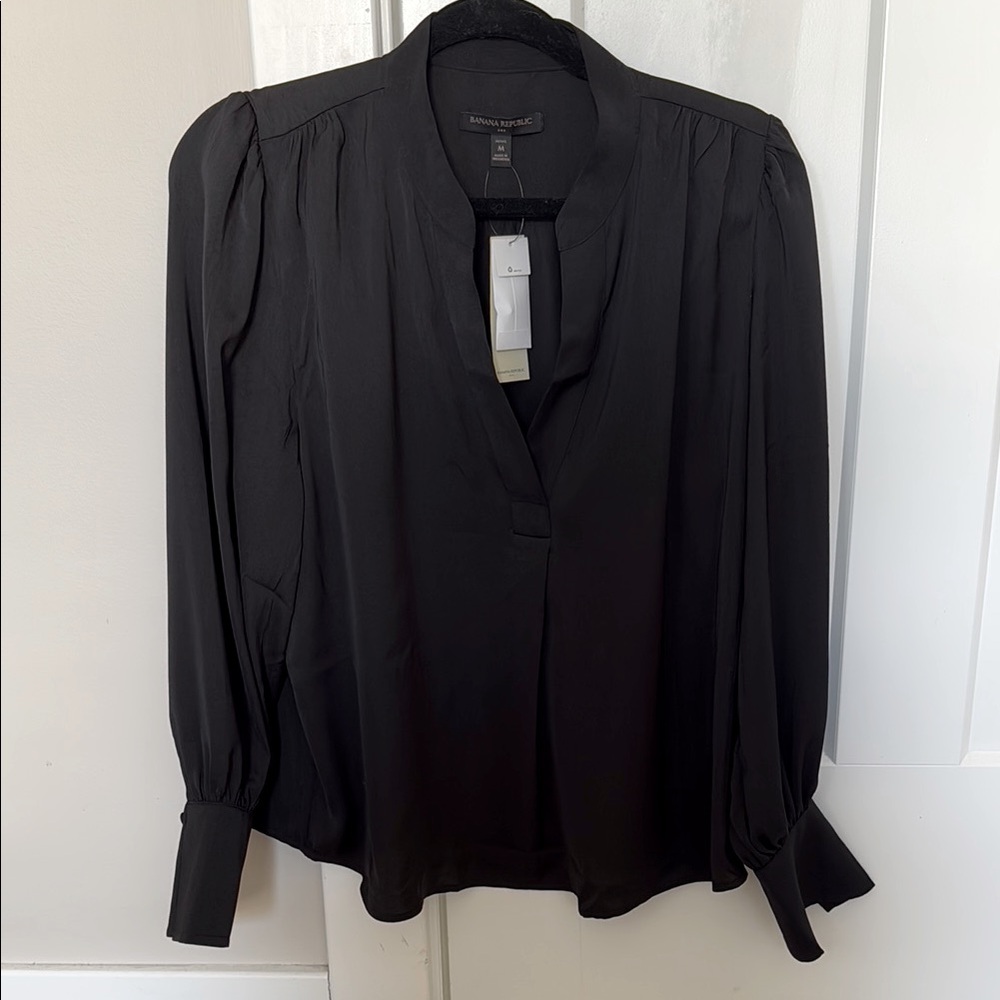 Banana Republic Factory Petite Black Silk Blouse